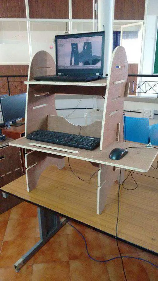 Bilgisayar Masası