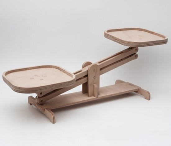 Lazer Kesimli Ahşap Terazi