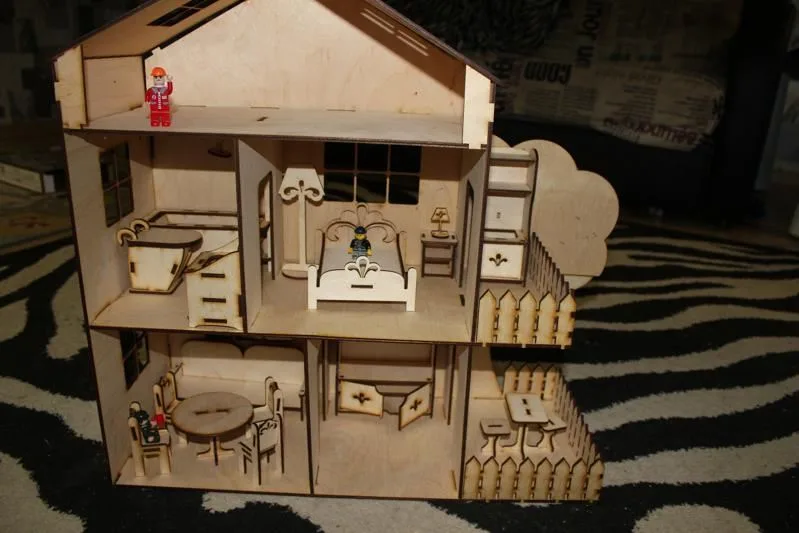 Oyuncak Bebek Evi-4mm-2