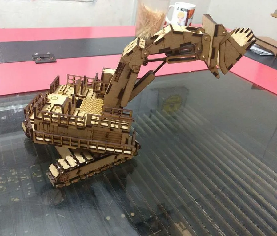 Lazer Kesimli Maden Ekskavatörü Hitachi EX8000 3D Puzzle
