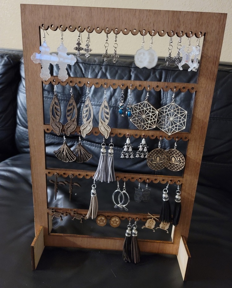 Küpe Teşhir Standı