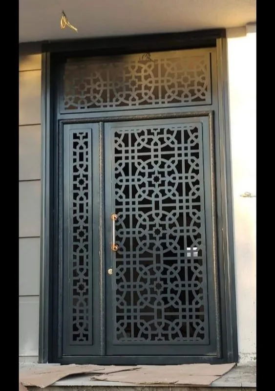 Lazer Kesimli Modern Ana Kapı Tasarımı
