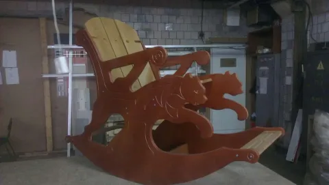 3D Sallanan Sandalye Puzzle