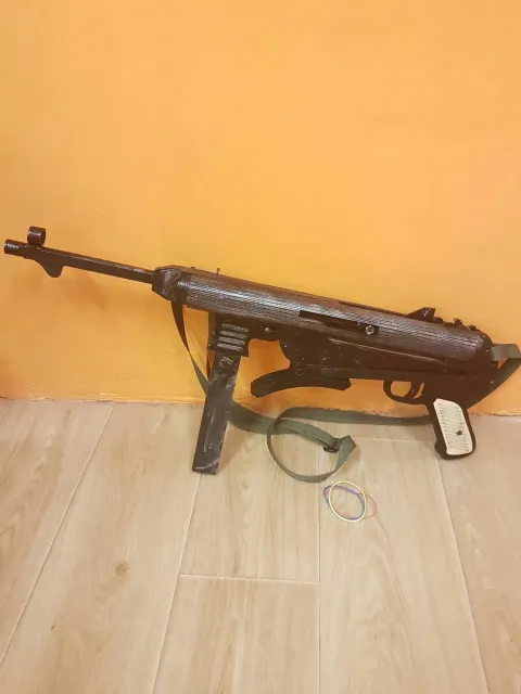 3D Tüfek Silah MP40 Lastik Atar