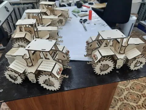 Ahşap Traktör 3D Model