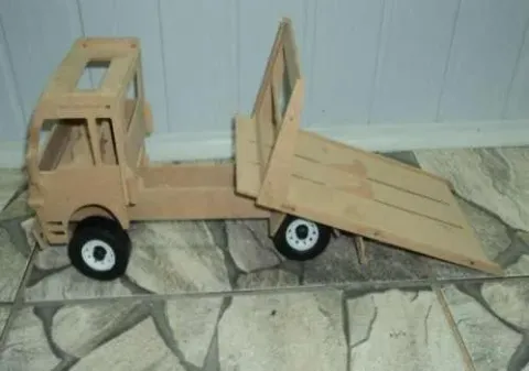 3D Kamyon Puzzle