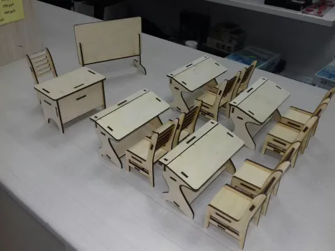 Çocuk Oyuncakları Minyatür Sınıf Mobilyaları