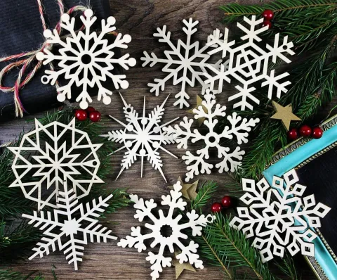 Ahşap Noel Kar Tanesi Süsleri Ağaç Asılı Süslemeleri