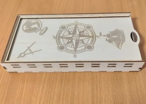 Kızaklı Kapaklı Kutu