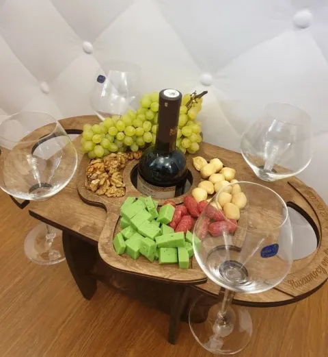 Şarap Şişesi Cam Tutacağı Şarap Masası