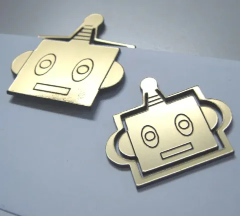 Robot Kafası Ataş Yer İşareti Klipsi